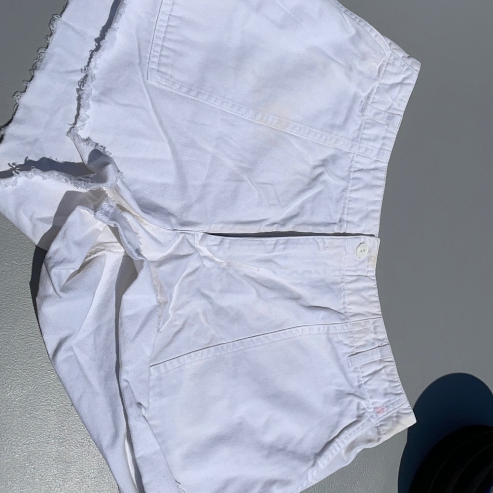 Newport News white cuff shorts, size 16